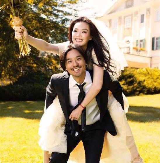 舒淇为什么跟冯德伦结婚揭秘舒淇与冯德伦的婚姻之谜，为何走向幸福的红毯